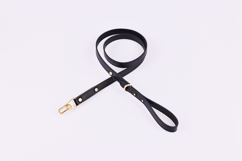 Basic Leash detail 10