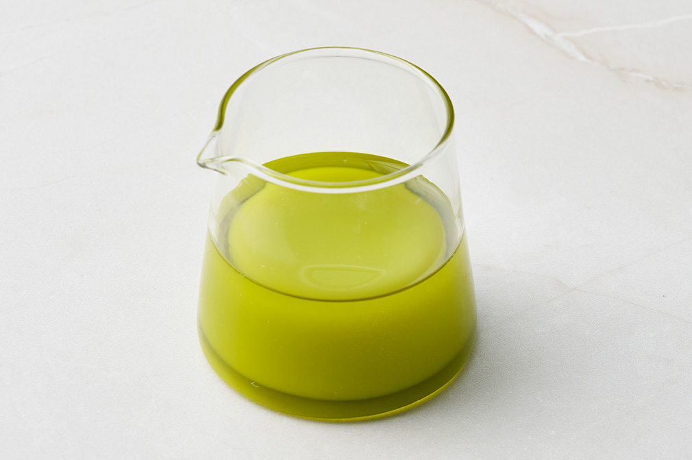 Acetaia Leonardi Modena White Balsamic Condiment detail 5